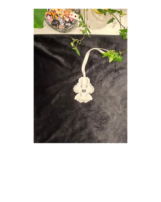 Väsksmycke Pudel PU läder