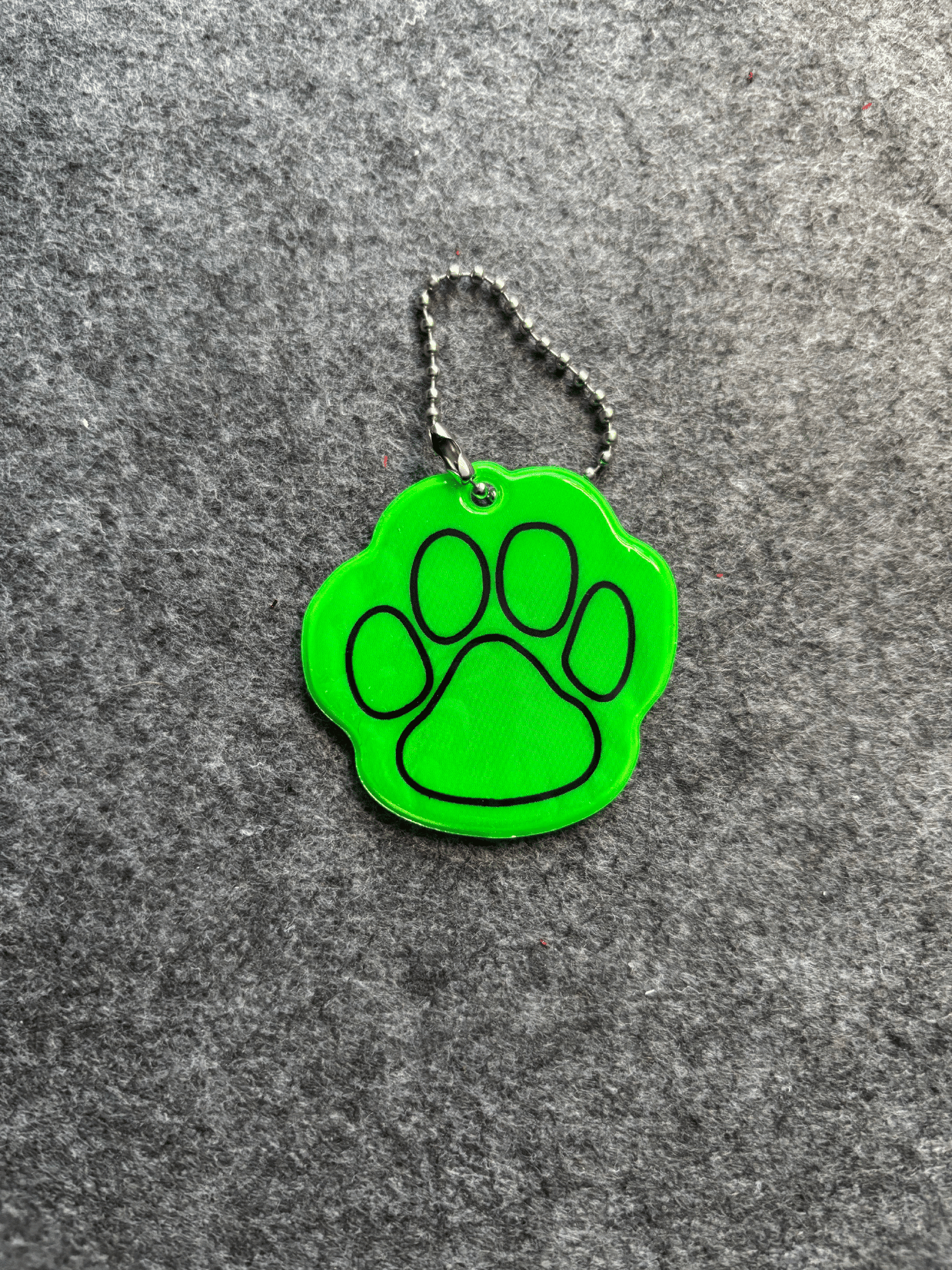 Reflex med tassavtryck Reflex