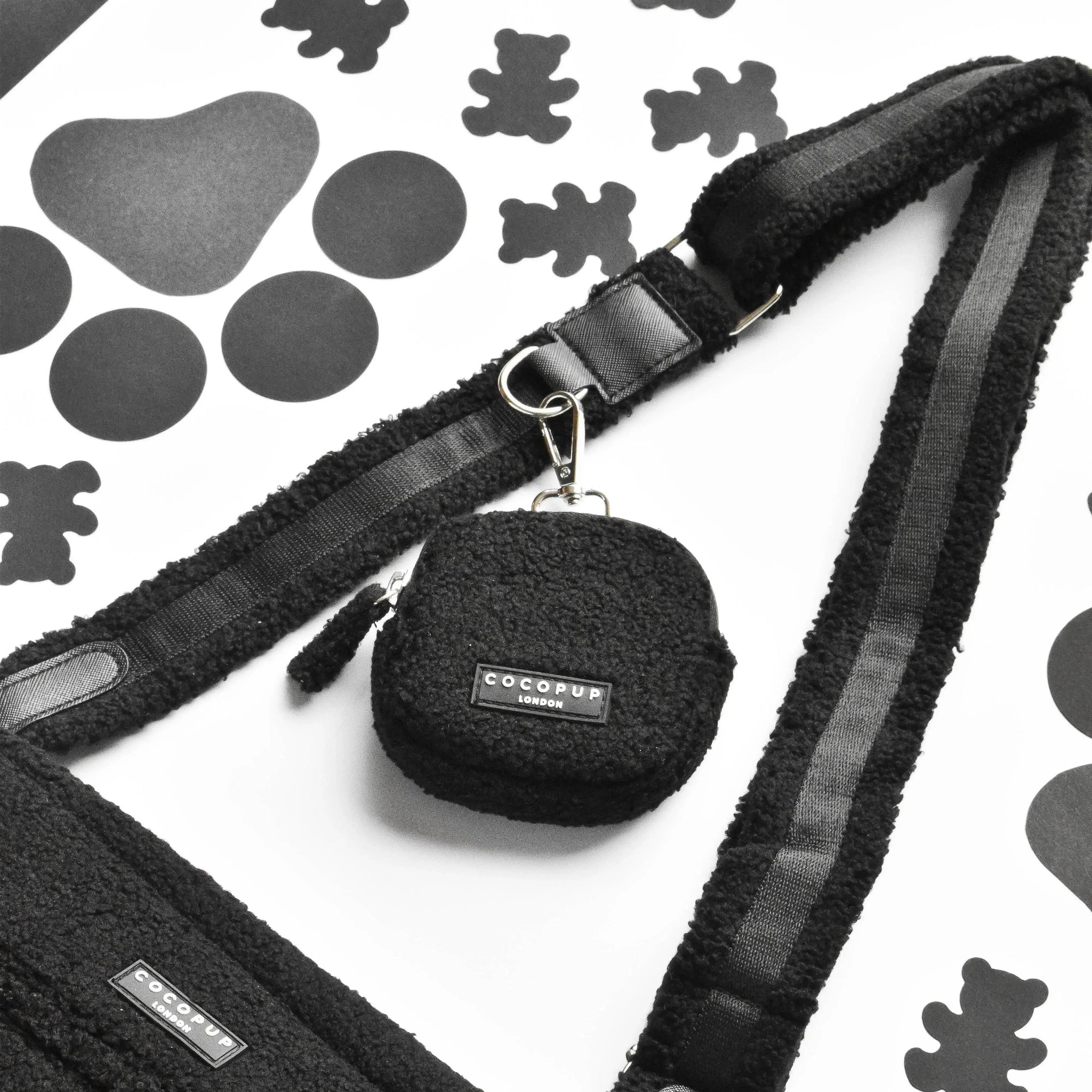 Teddy godispåse + bajspåsebehållare Lätt att ta med sig